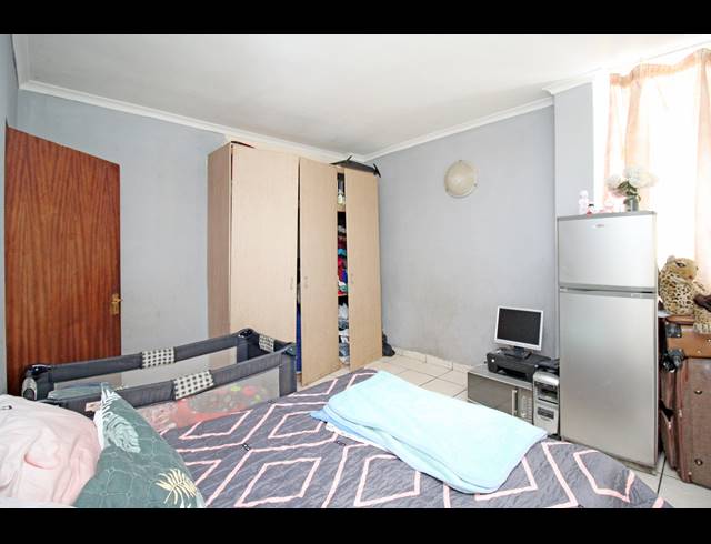 2 BEDROOM APARTMENT FOR SALE IN FERNDALE